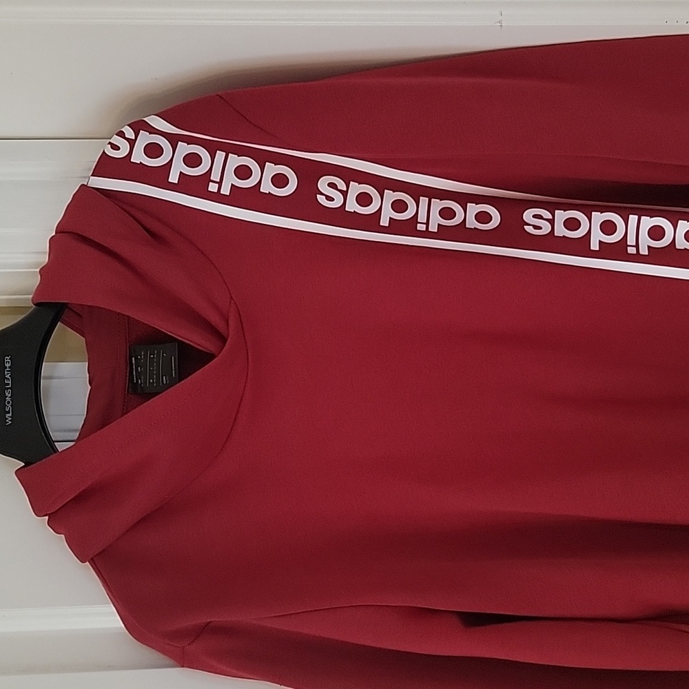 Adidas - Picture 2 of 9